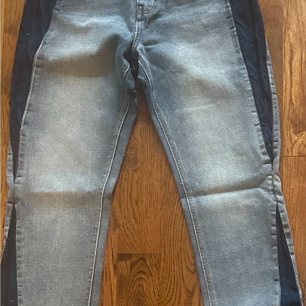 Women’s Two-Tone Jeans